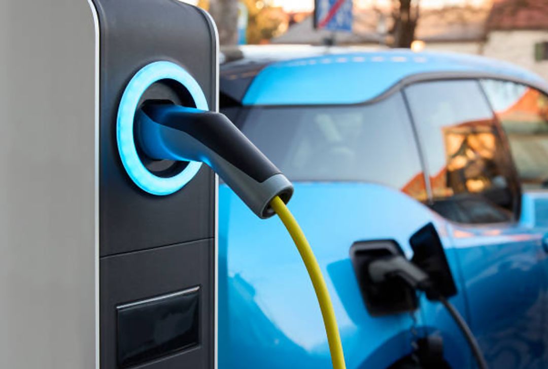 EV Charger Hacking Should You be Concerned About? Dossier Labs